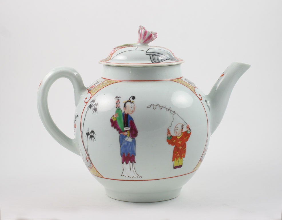 First Period Worcester Porcelain Teapot
